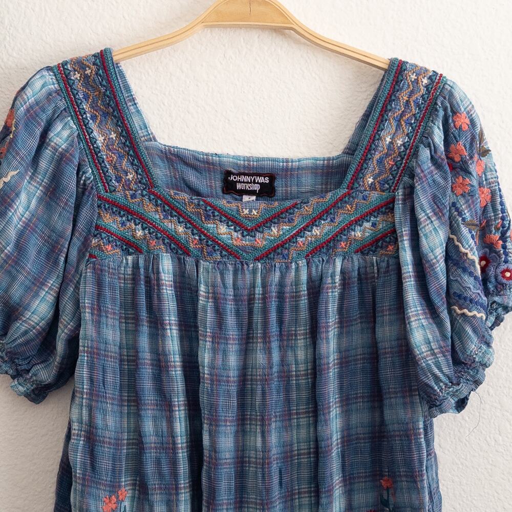 Johnny Was Workshop Aimee Embroidered Floral and Plaid Pattern Top Size Small - Picture 3 of 9